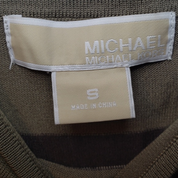 *SOLD**Michael Kors Top - Picture 5 of 5